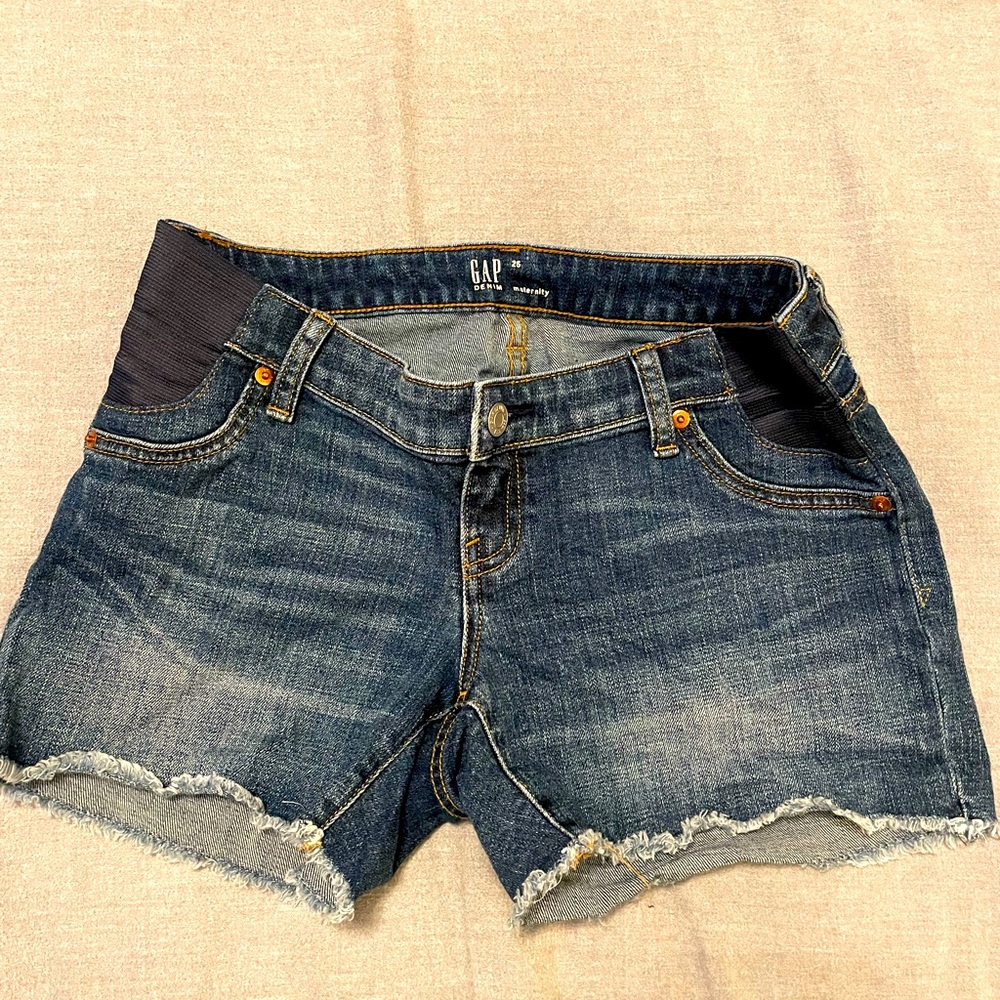 GAP denim maternity shorts
